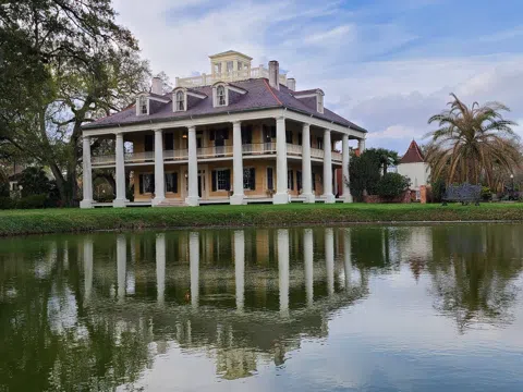 Houmas House in October and the Slow Water Beyond