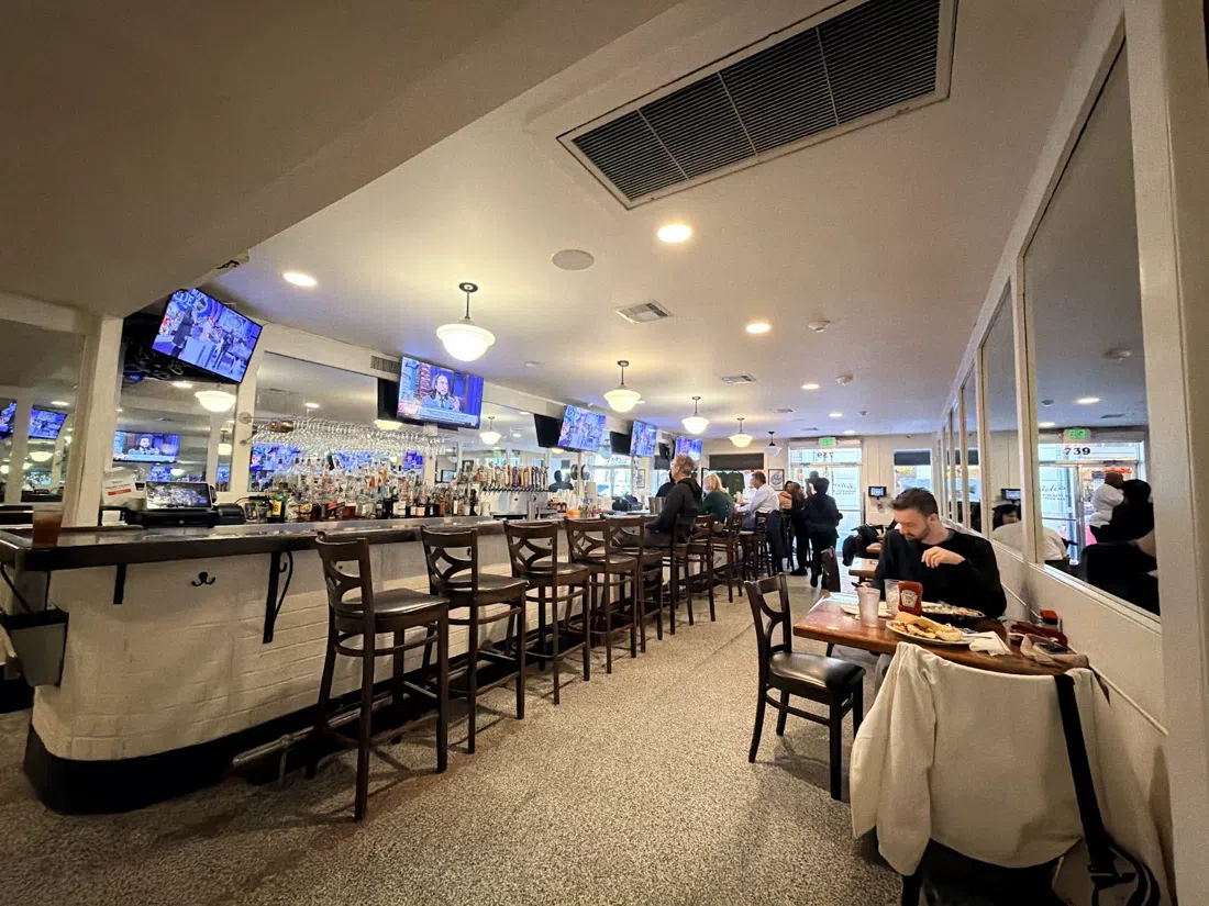 Felix's Restaurant & Oyster Bar, New Orleans