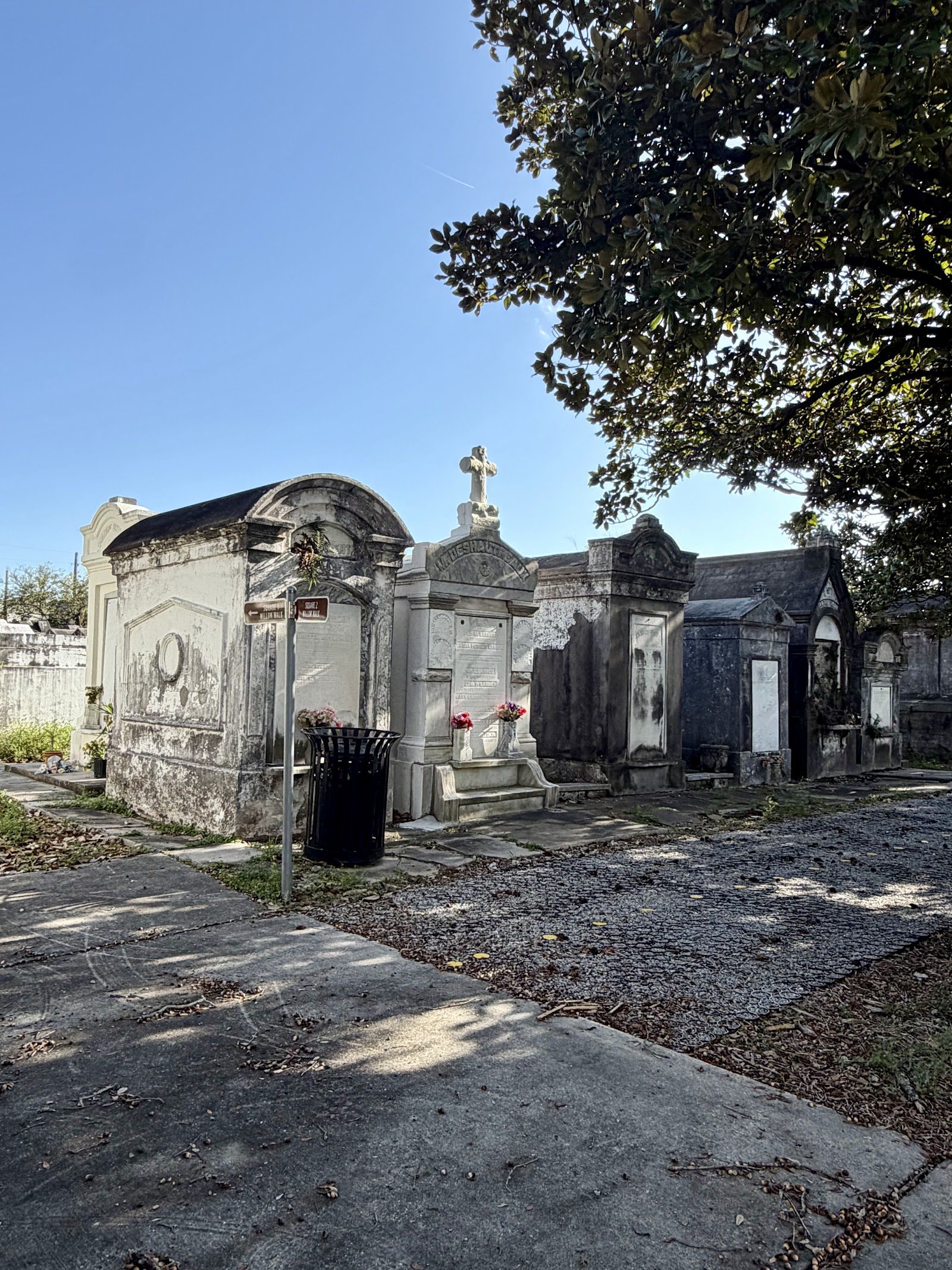 Lafayette Cemetery No. 1, New Orleans