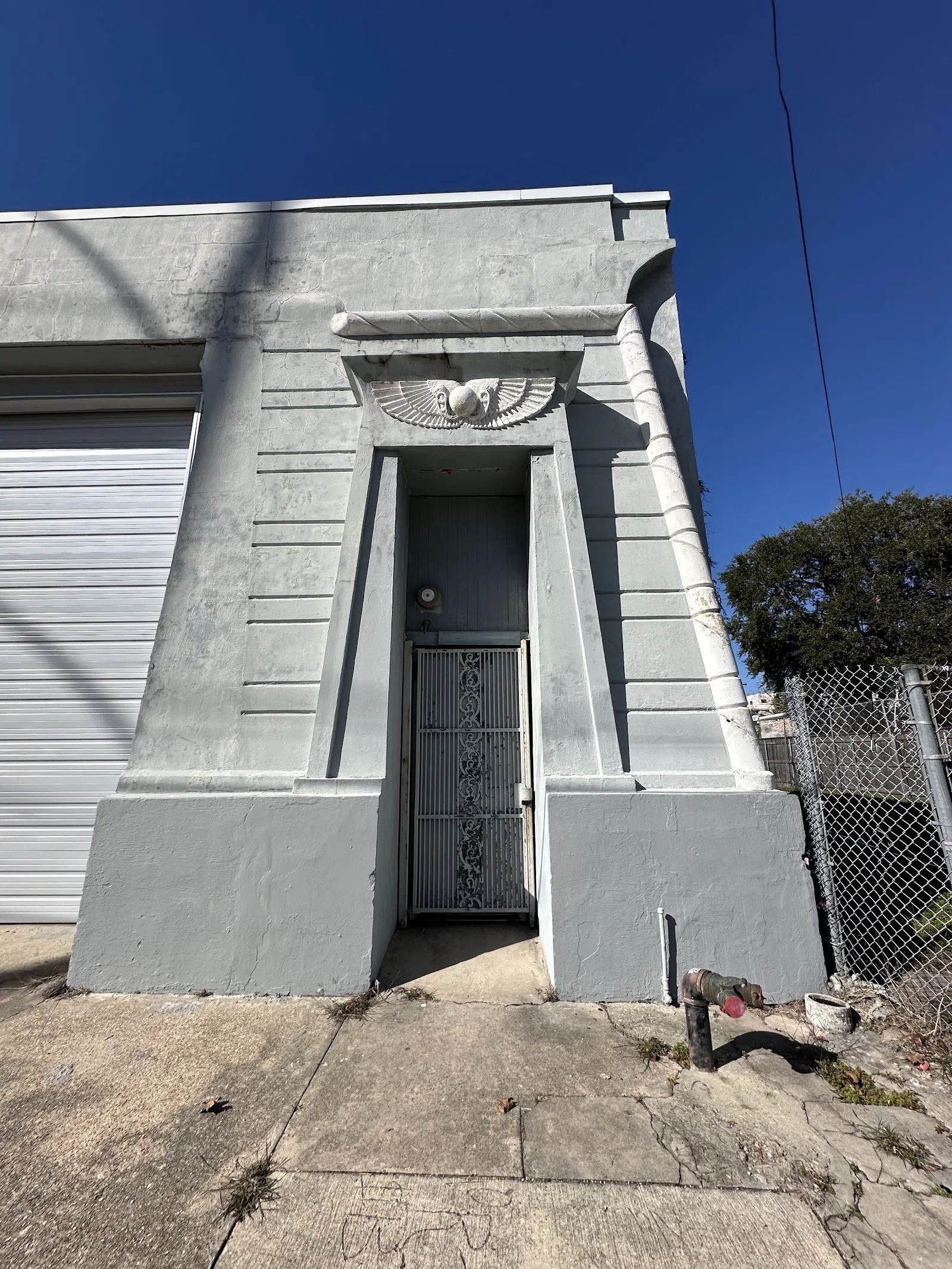 Old Egyptian Courthouse (2219 Rousseau Street), New Orleans